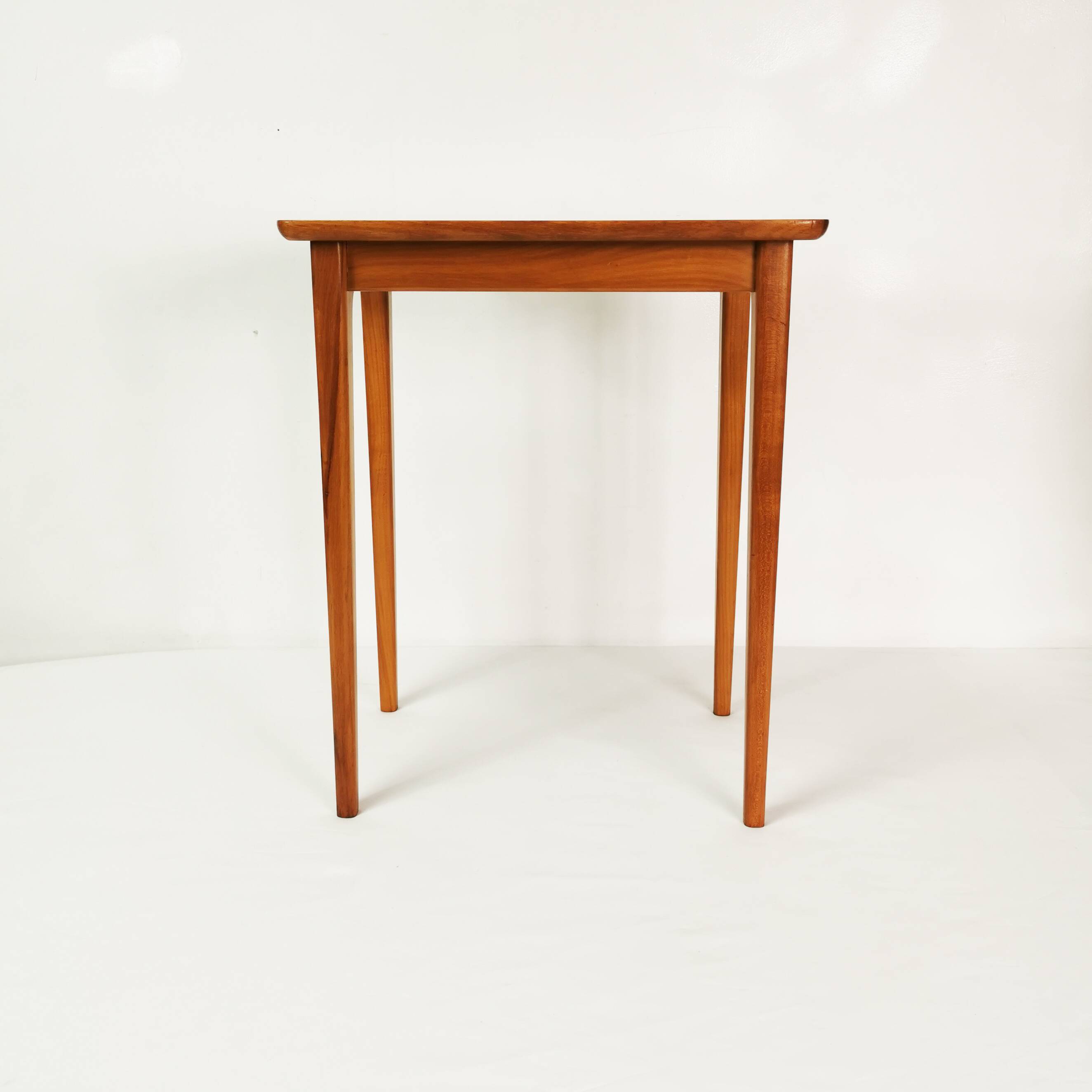 Minimalist side table, Lotos, Germany, 1960s.