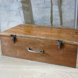 Coffre de voyage en bois