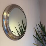 Miroir rond en métal , Italie années 1970