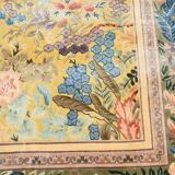 Art Deco carpet Shanghai China 100% pure silk - entirely handmade. Size: 2.00 X 300 meters.