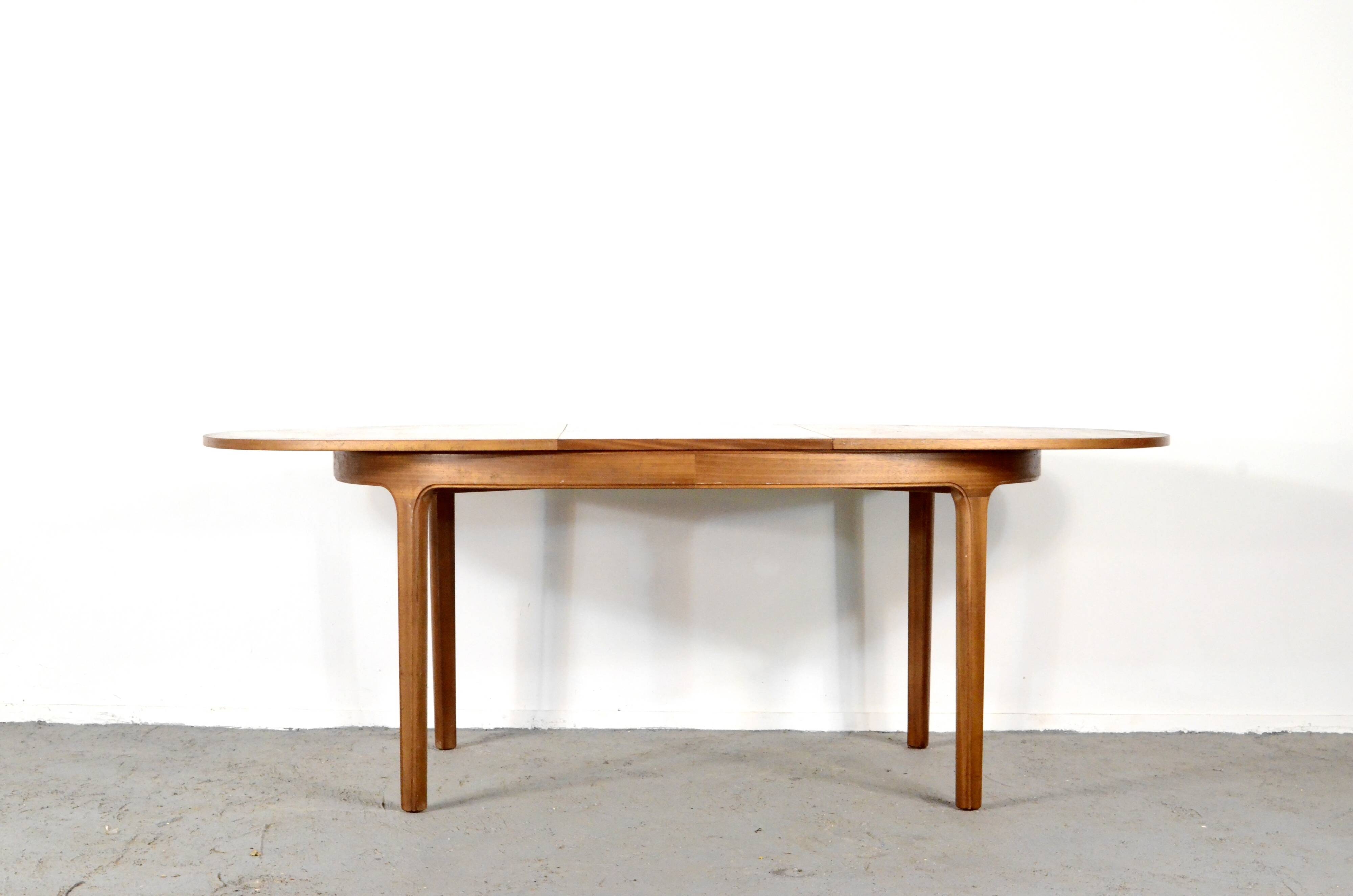 Table extensible oblongue Nathan en teck, style Midcentury. Vintage moderne