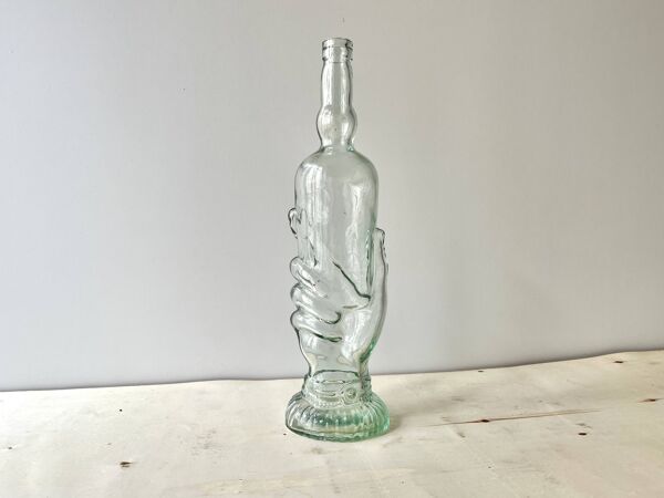 Bouteille en verre Legras ''main transparente'' vers 1920, carafe ancienne
