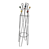 Treble clef coat rack