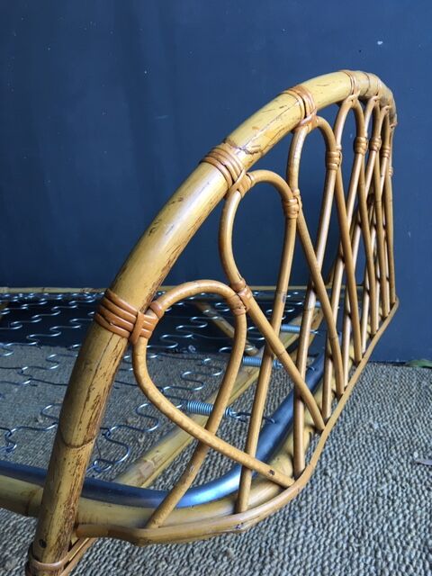 Bed rattan basket bench