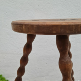Tripod stool