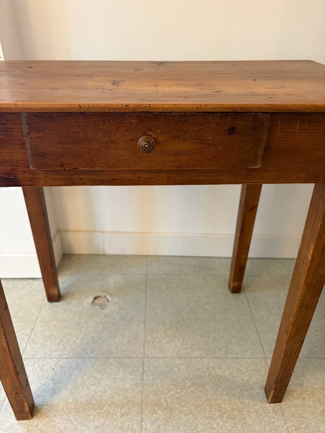 Small pine desk - 1 drawer