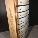 Skated dresser