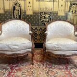 Paire de fauteuils - bergères de style Louis XV