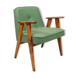 Fauteuil en laine vert eucalyptus par Chierowski modèle 366, années 1960