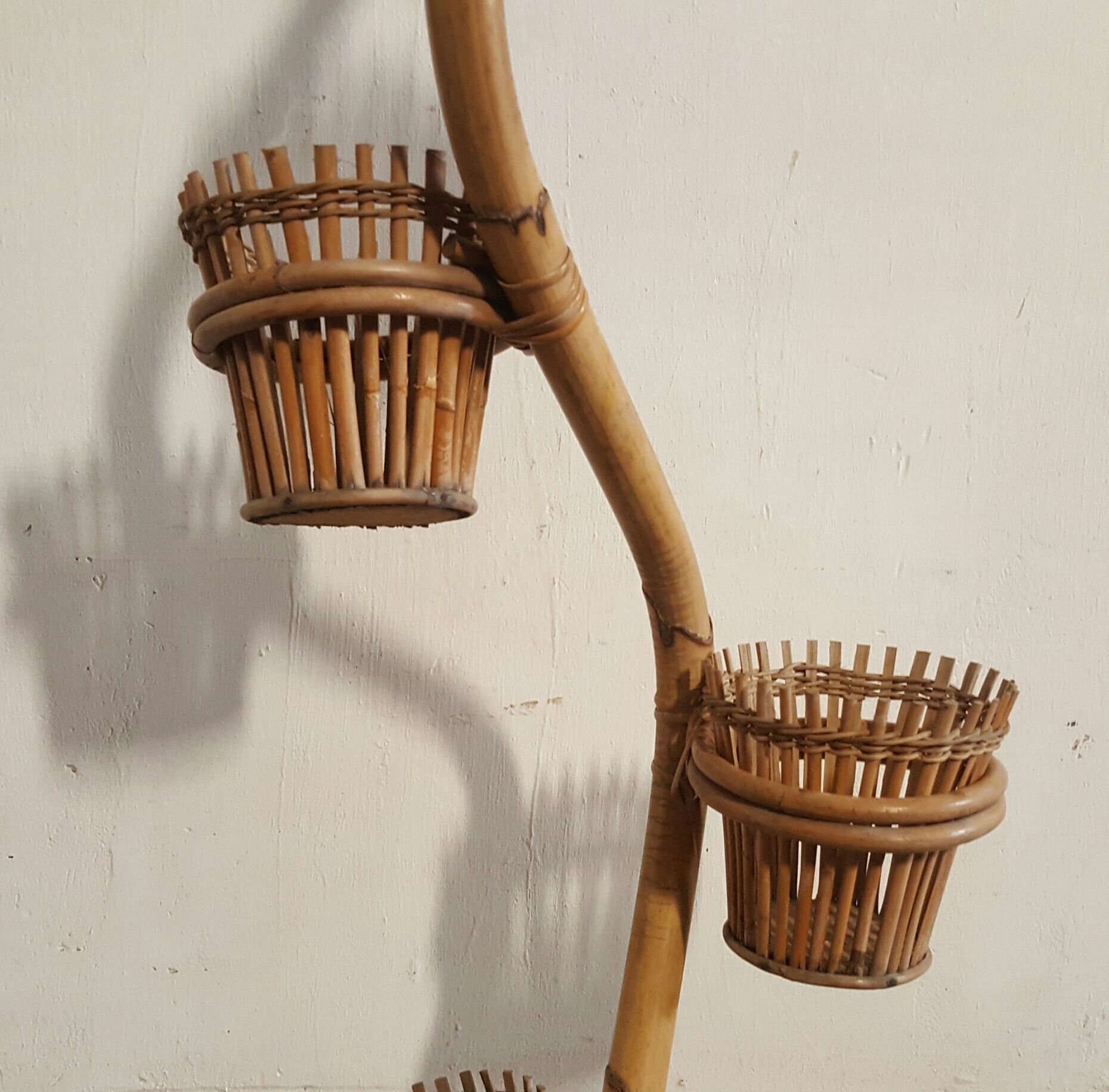 Porte plantes rotin
