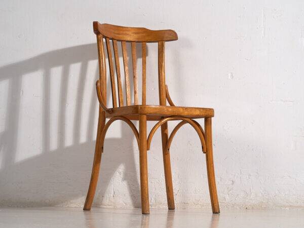 Antique bentwood coffee chairs (circa 1920). Set of 2, no. 4