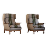 Paire de fauteuils lounge à dossier haut de style danois moderne dans le style de Henning Kjærnulf, années 1960