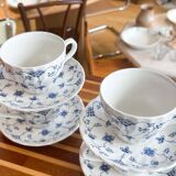4 tasses et sous tasses anglaises - Staffordshire Churchill Finlandia
