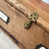 Raw wooden box “The weasel & the hedgehog”