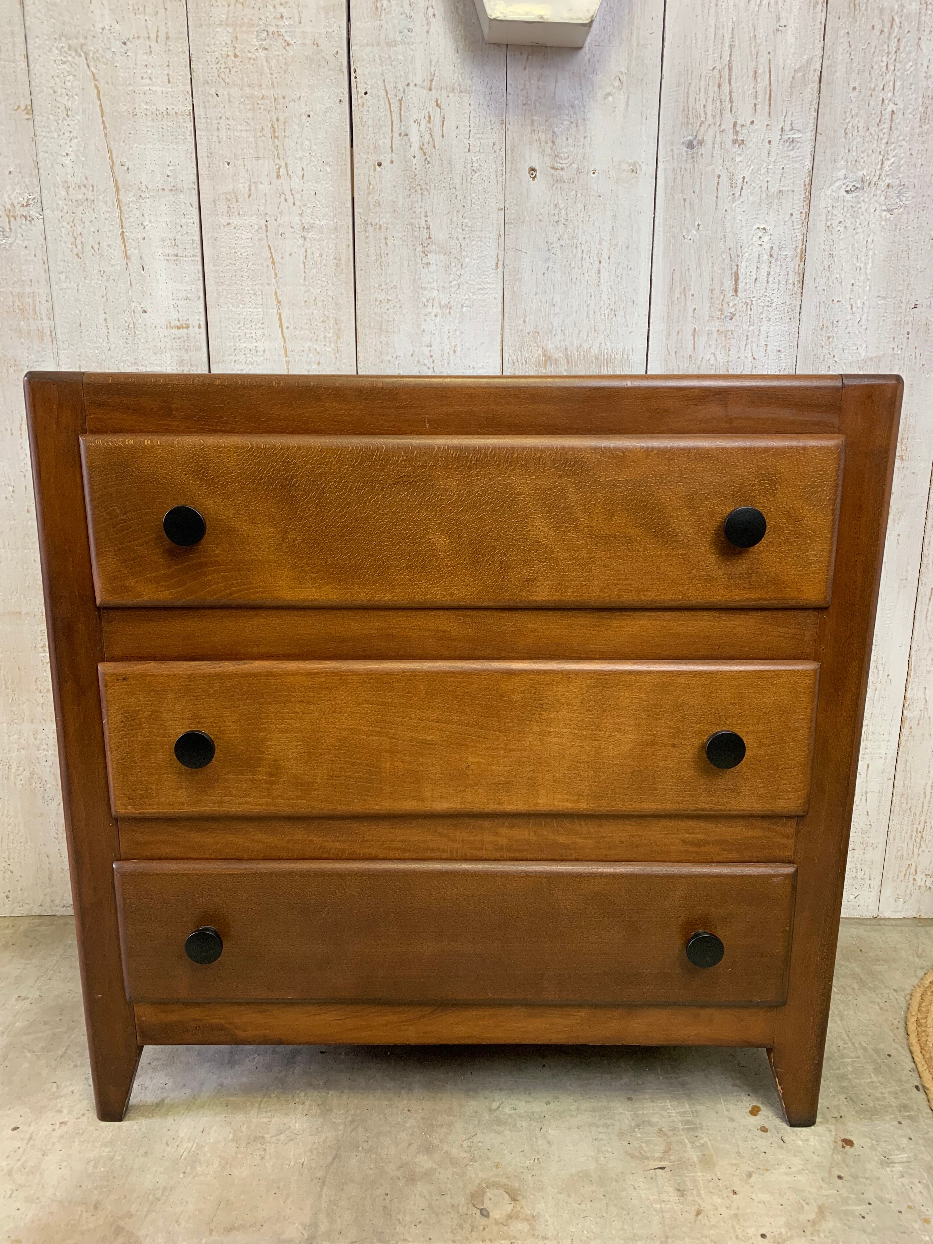 Commode vintage