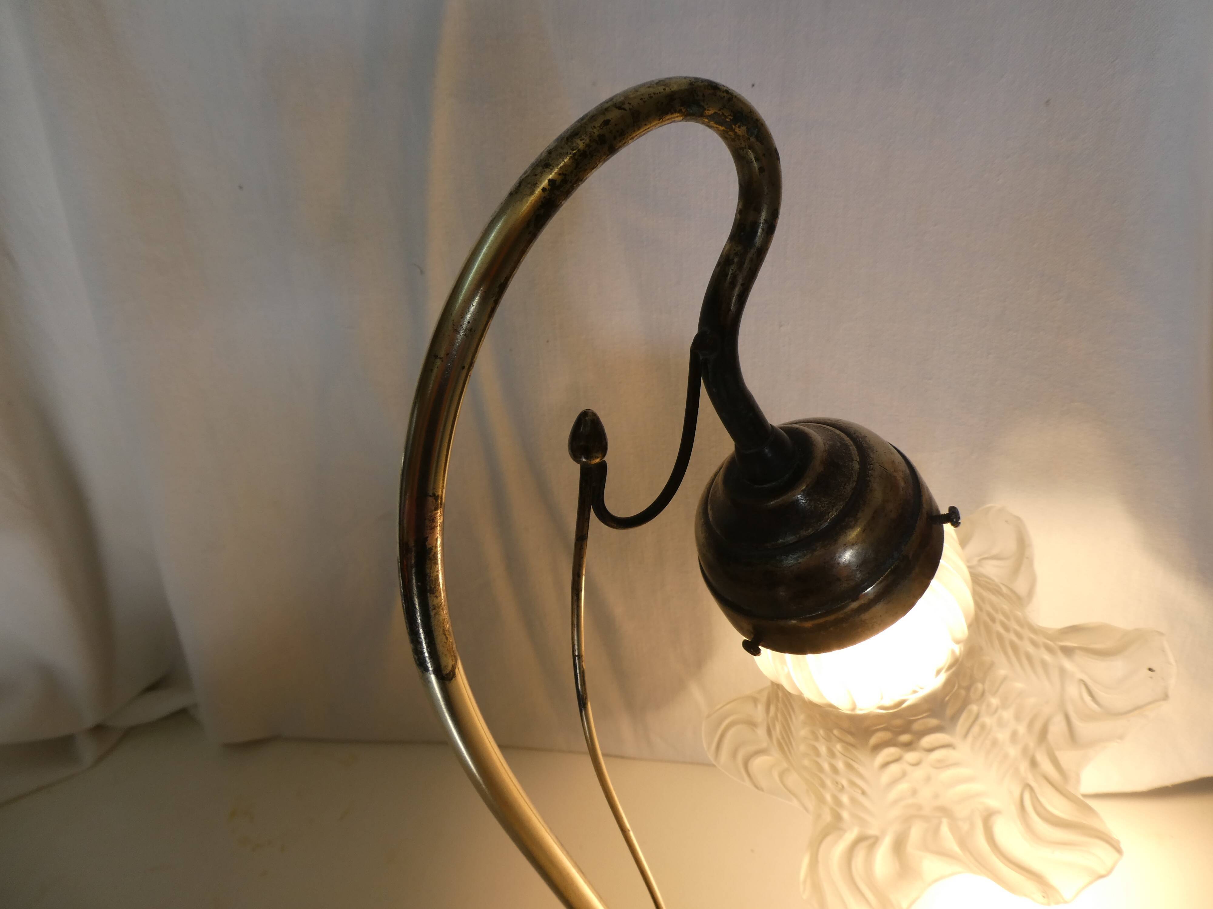 Tulip lamp / swan neck Art Deco brass