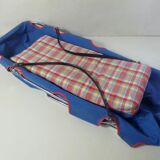 Folding travel cuffin