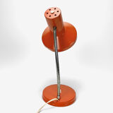 Orange casserole pose lamp