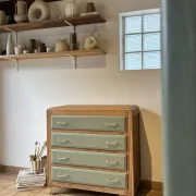 Vintage chest of drawers