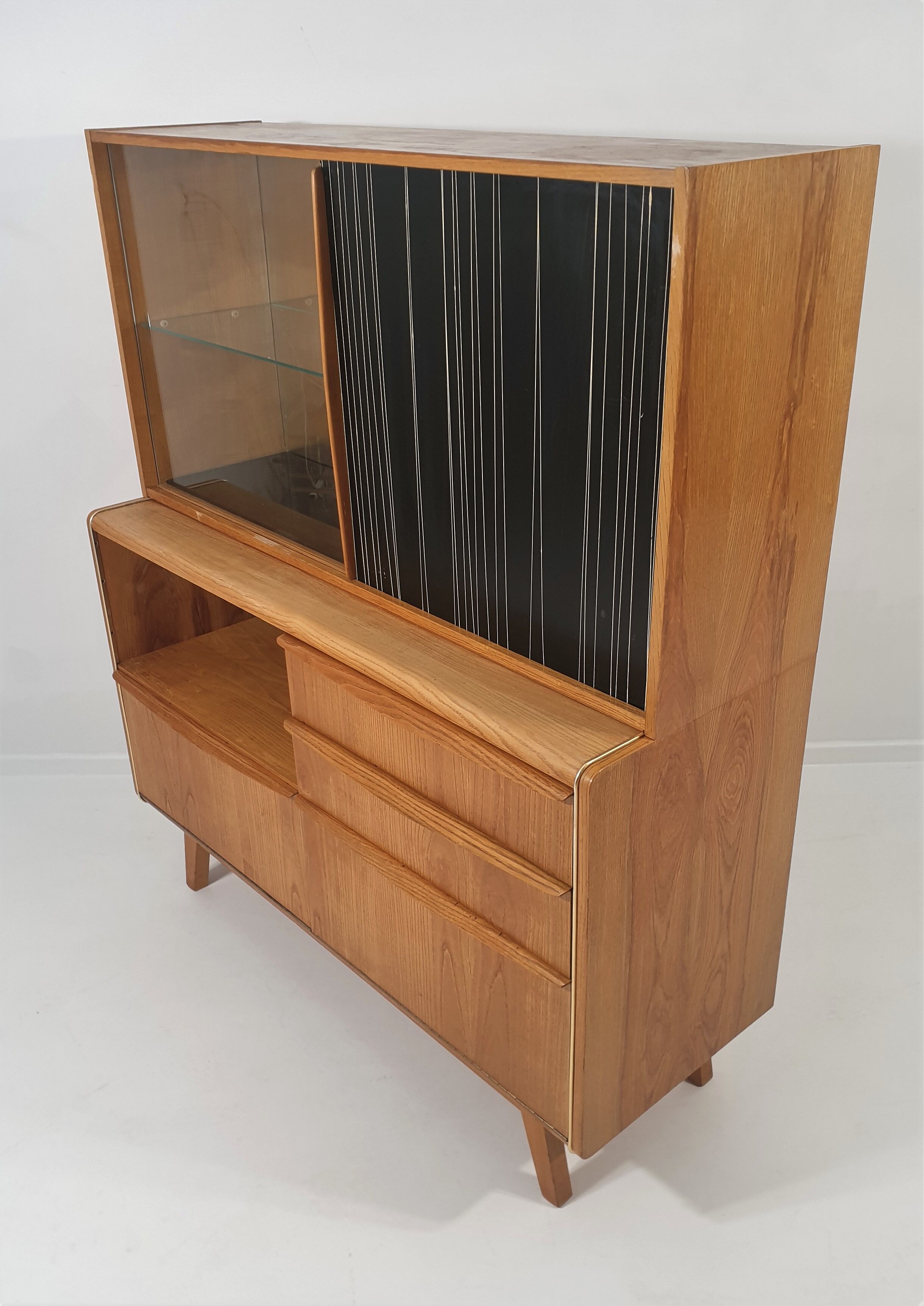 Enfilade de Hubert Nepozitek & Bohumil Landsman pour Jitona, années 1960