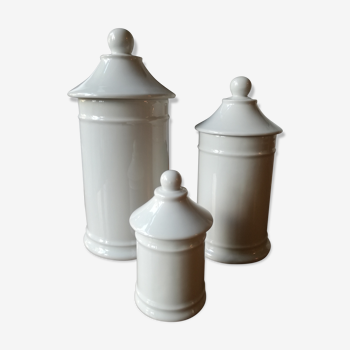Pots à pharmacie en porcelaine blanche XIXème s.