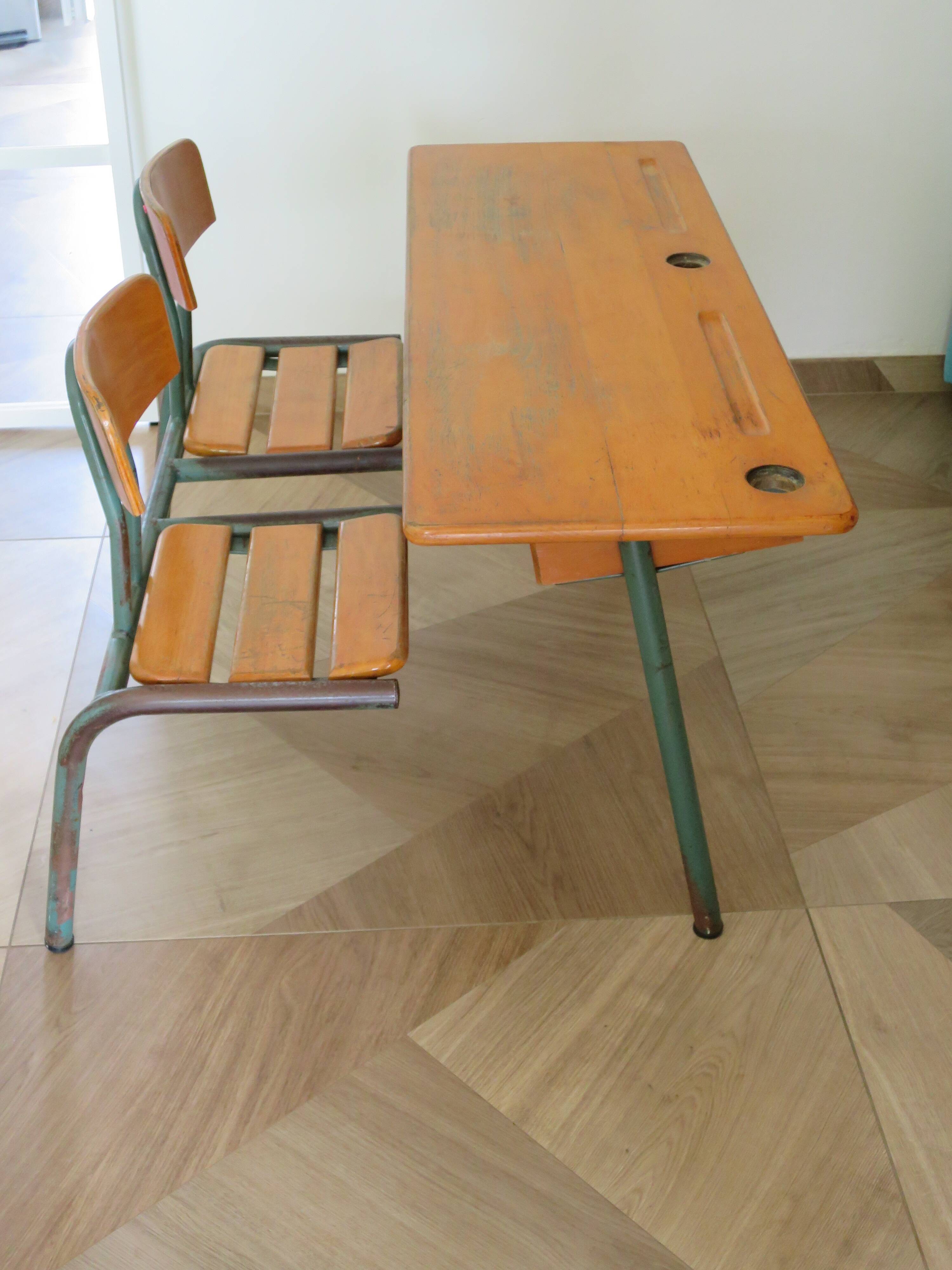 Bureau d’écolier vintage en bois et métal - Bureau double