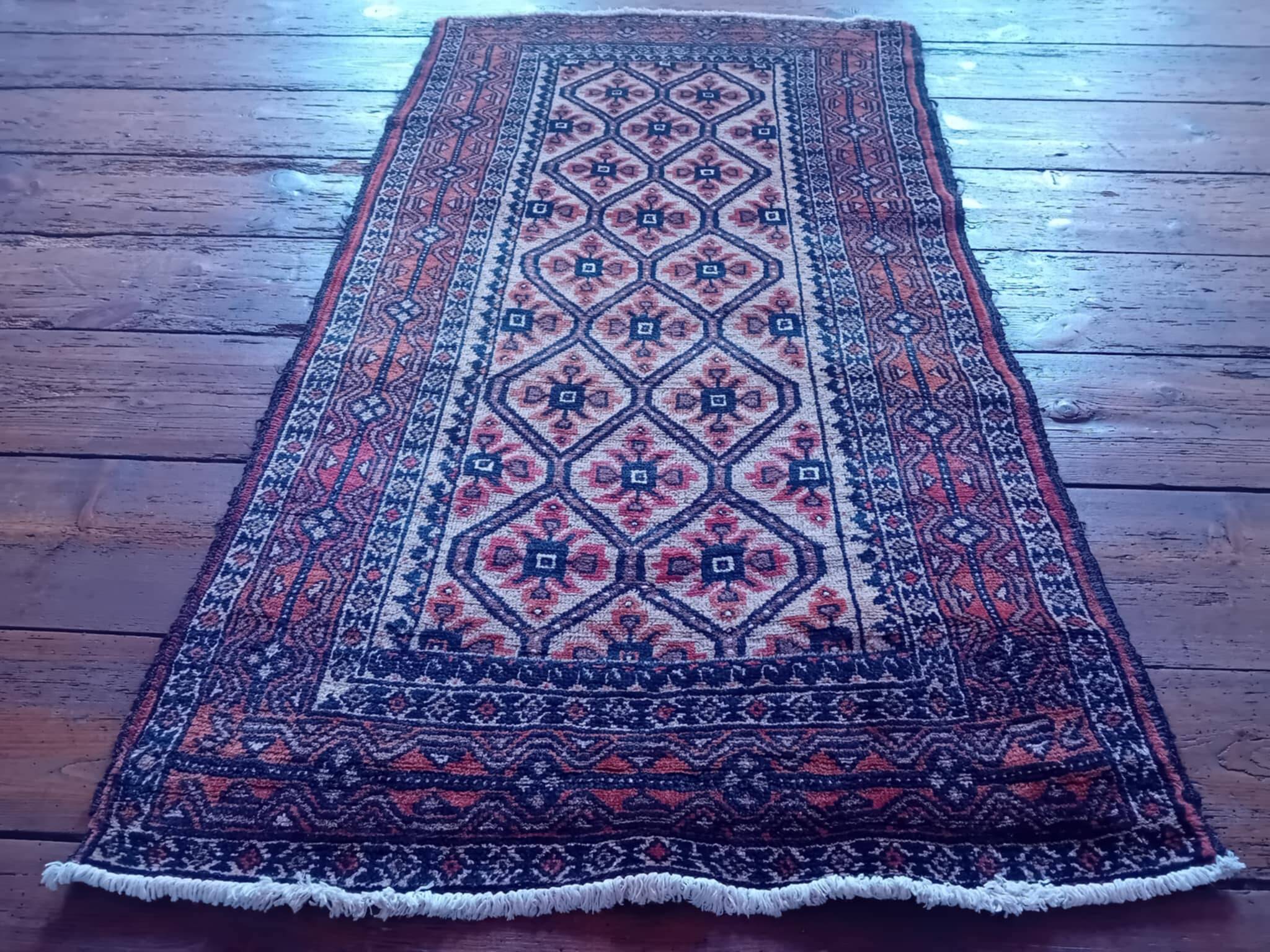 Handmade Persian Beluch Rug 144x77cm
