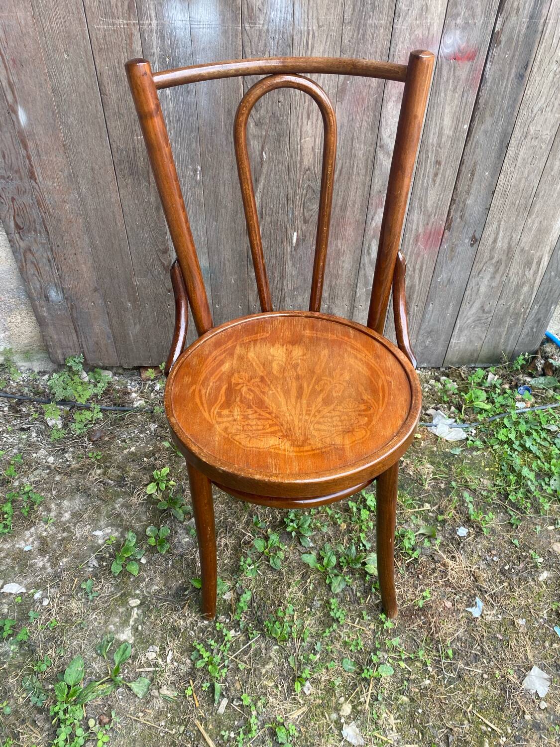 Chaise ancienne bistrot Khon n°18 bois + assise thermoformée vintage