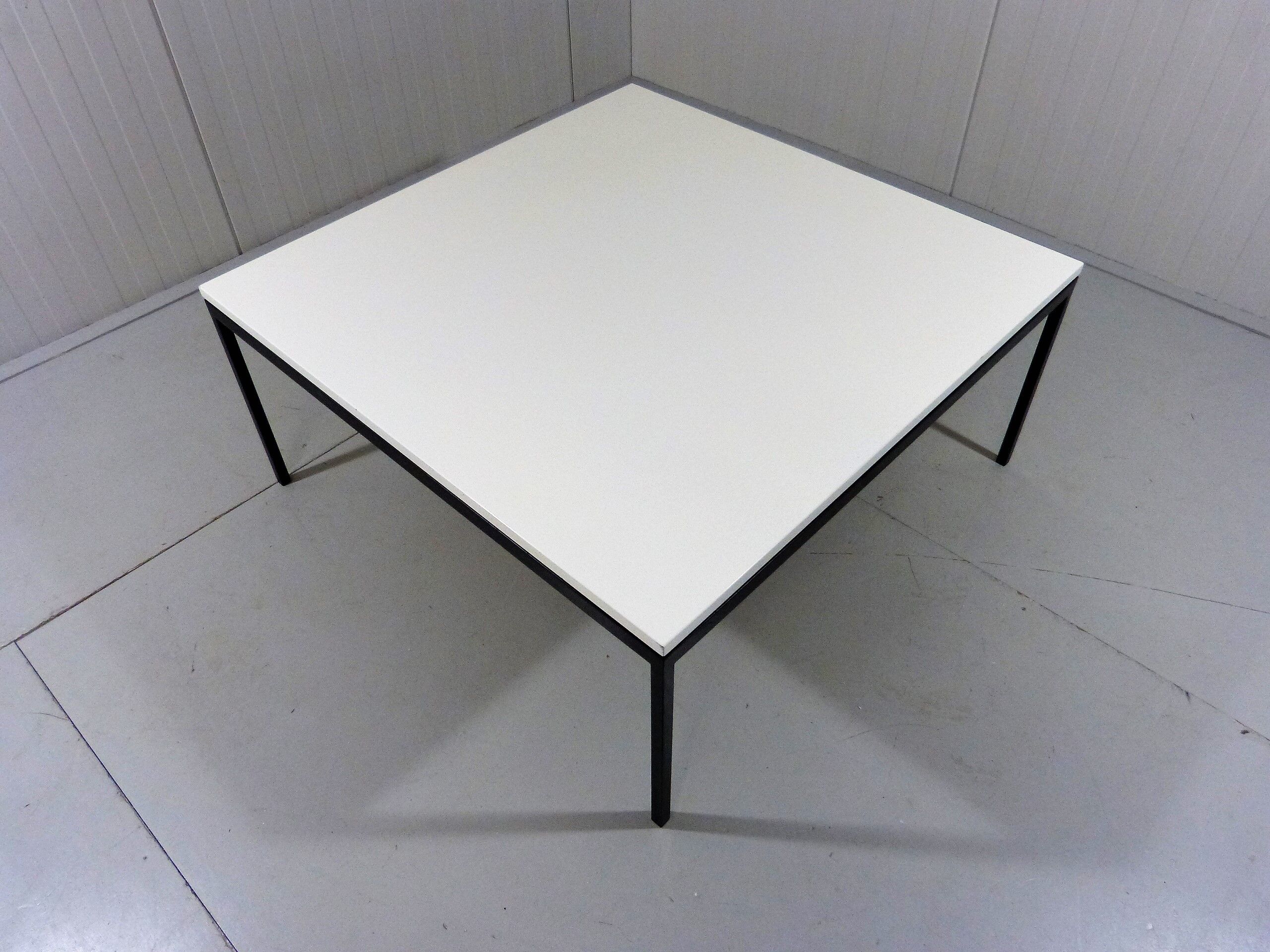 Coffee table by Knoll International, 1960’s