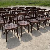 Set of 17 bistro chairs with bars