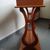 Lyre foot console