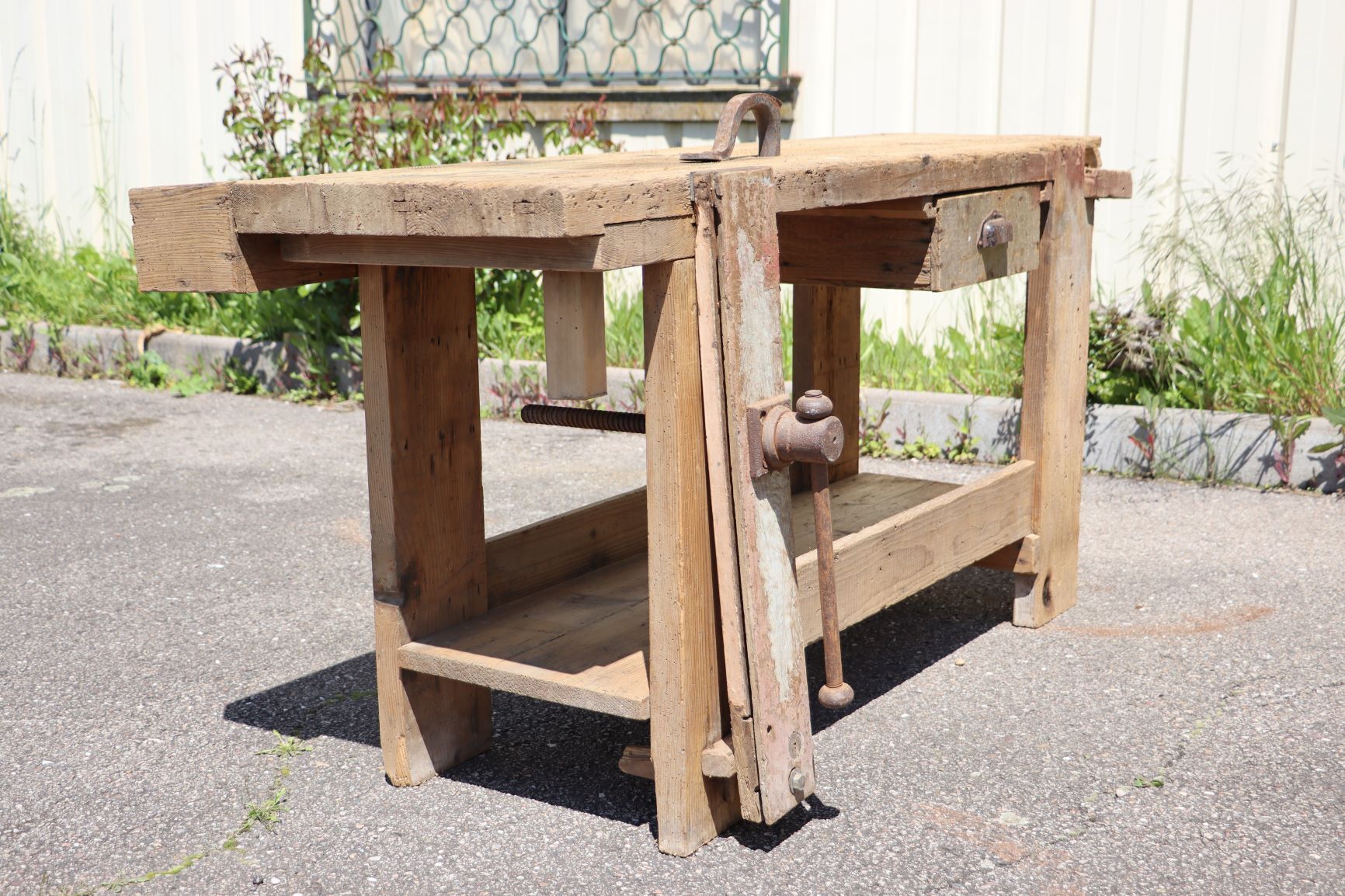 Old workbench