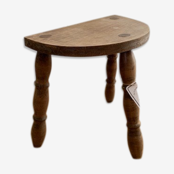 Natural wood tripod stool
