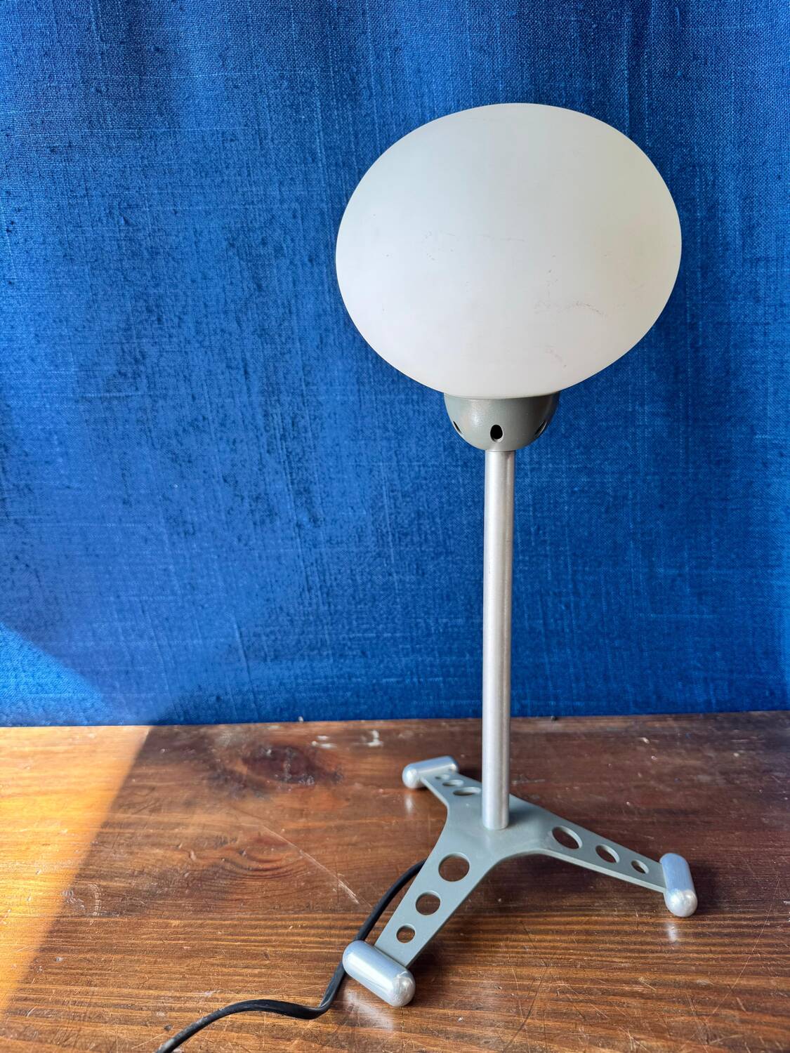 Space Age Desk Lamp — Frédéric Sofia for WOMBAT