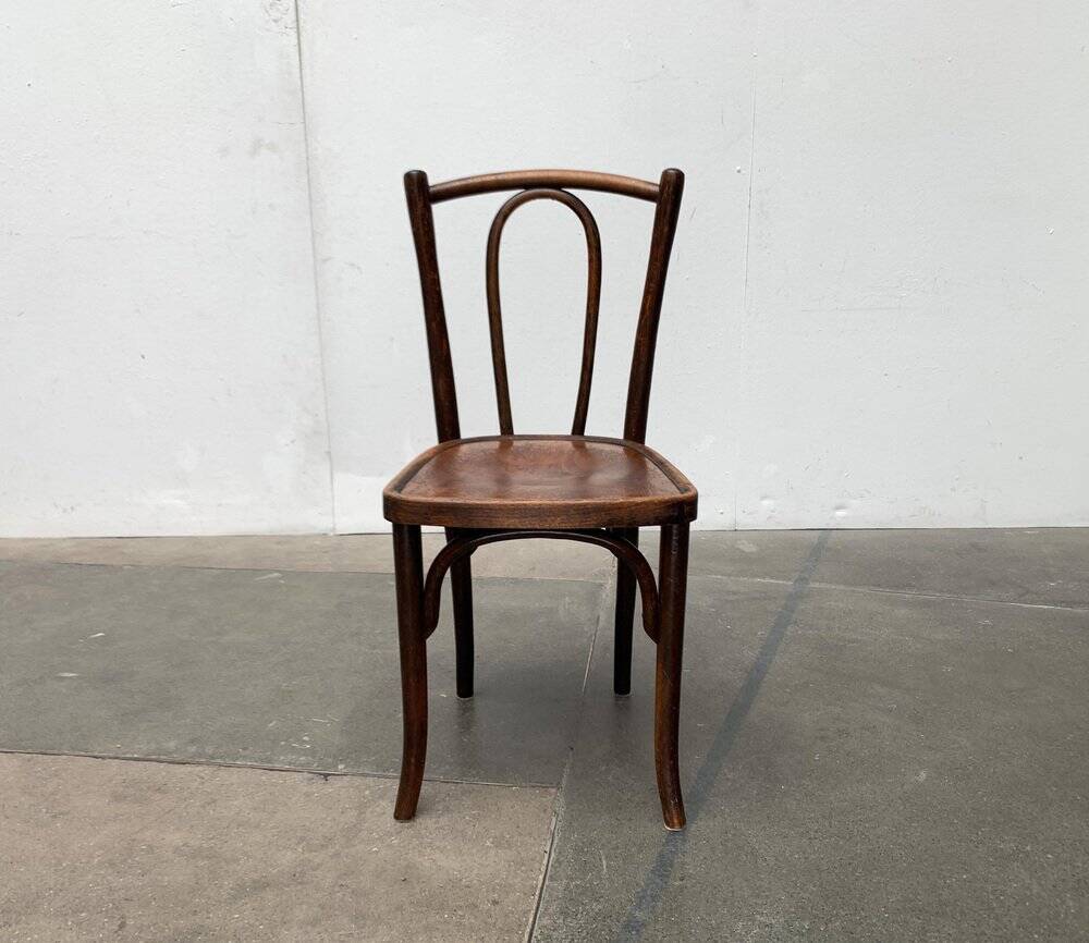 Art Deco curved wooden café chair, 1930s