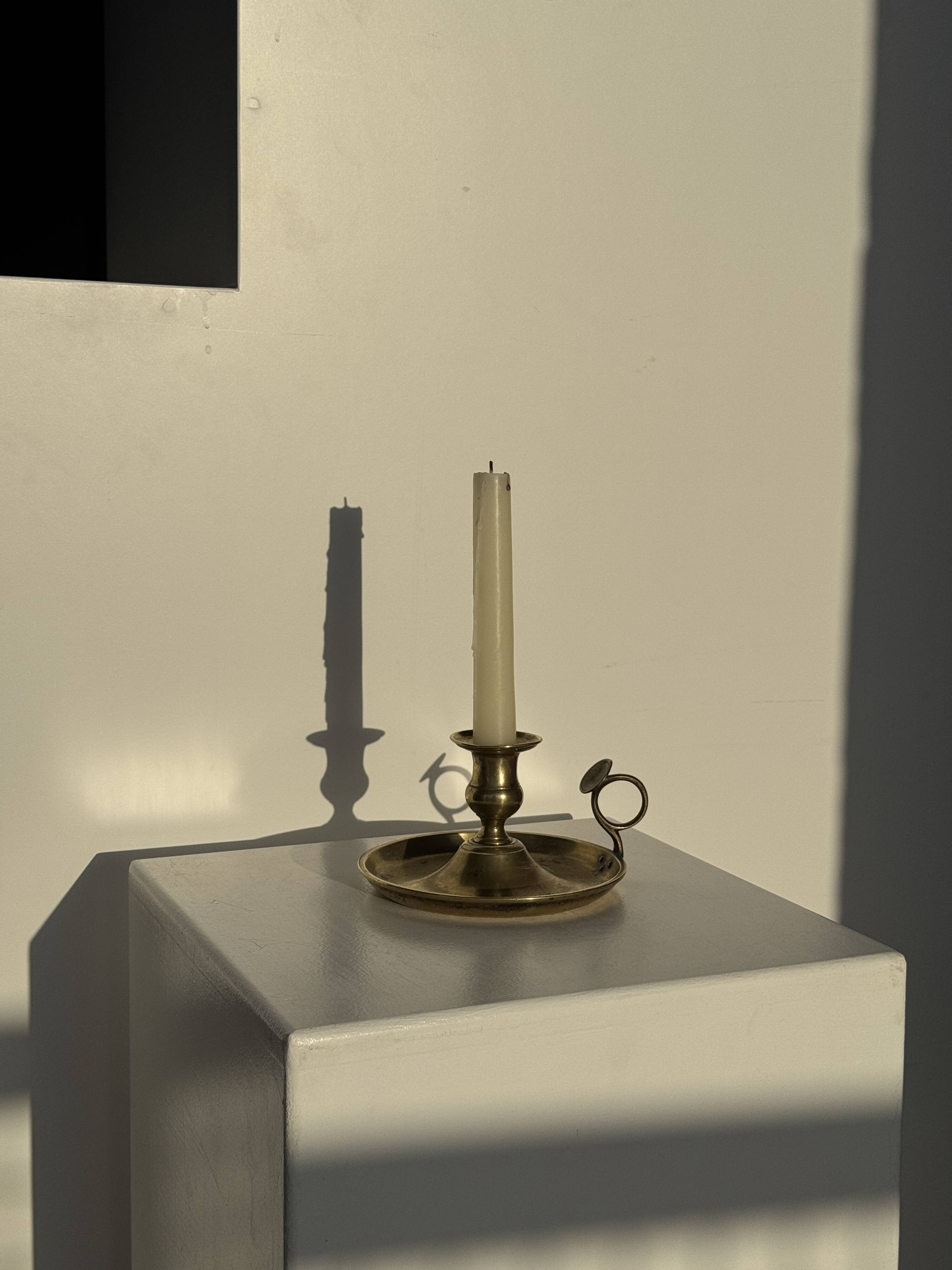 Antique gold hand candlestick H8 D14