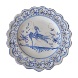Assiette en faïence peinte à la main