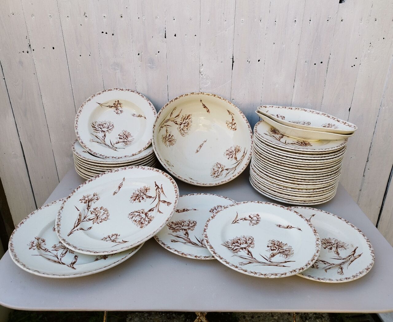 Ravier earthenware Luneville Carnation K&G