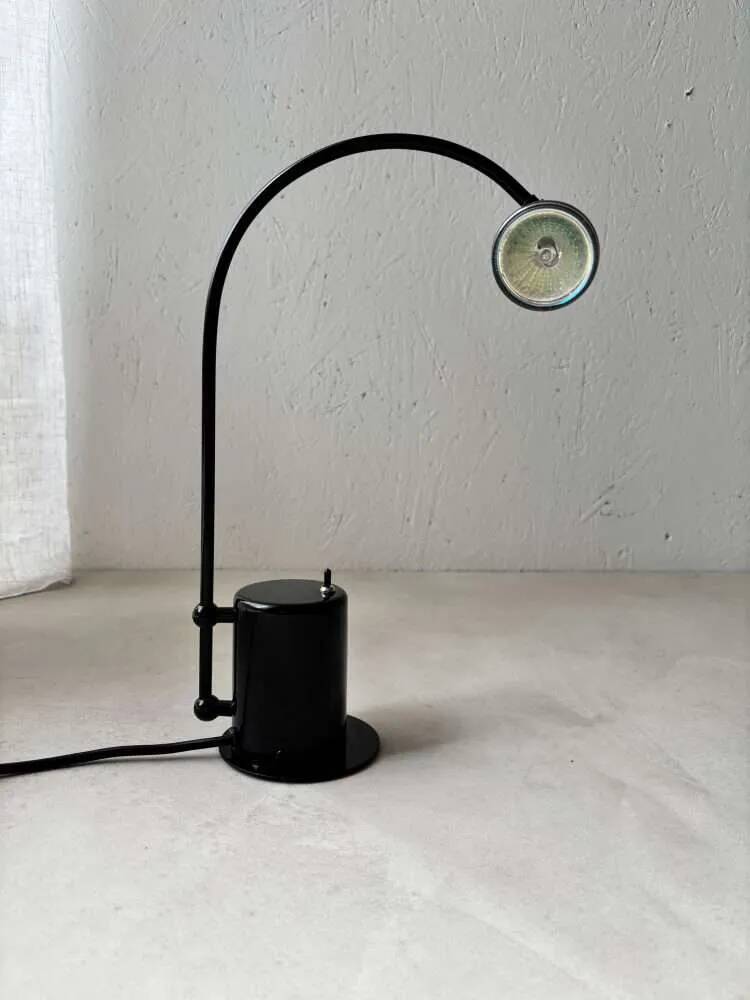 Minimalist Memphis design arc table lamp from the 80s.