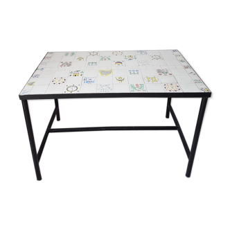 Kitchen table