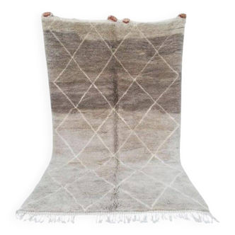 Traditional handmade beni ouarin rug size 150 x 250 cm