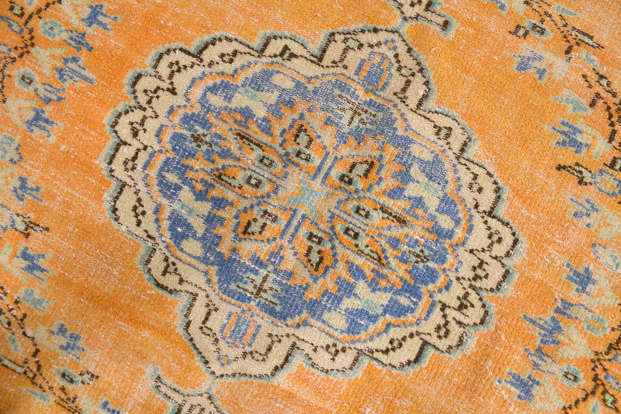 6x9 orange madallion oushak rug, 288x194cm