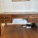Bureau et fauteuil