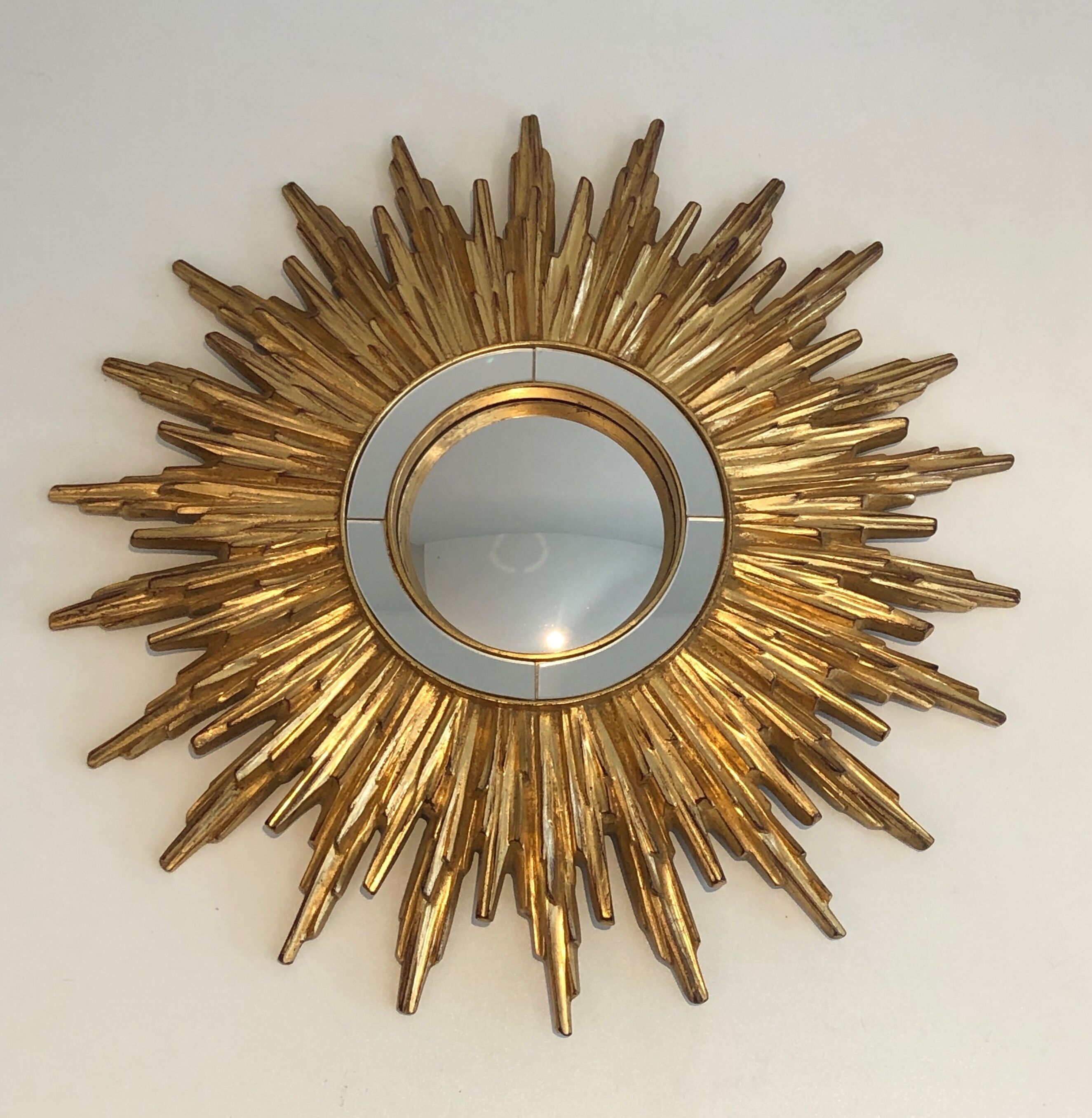 Sun mirror in golden resin 50cm