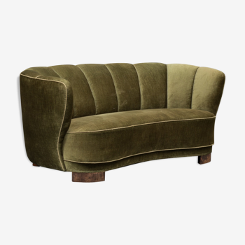 Gorgeous Danish velvet cocktail sofa years 30/40