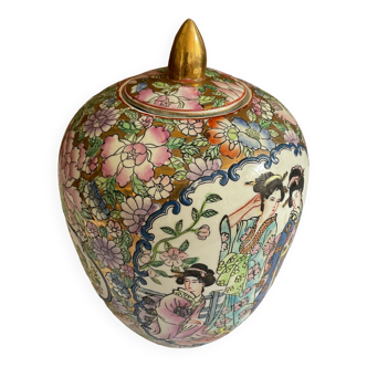 Chinese Urn