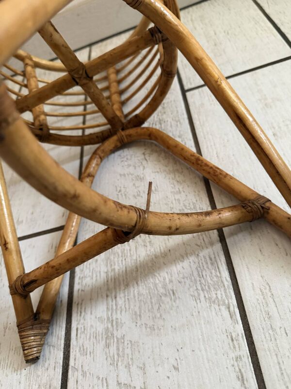 Support pour plante tripode