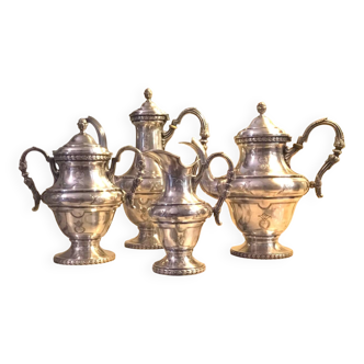 Silver-plated metal tea and coffee service in a 4-piece style.