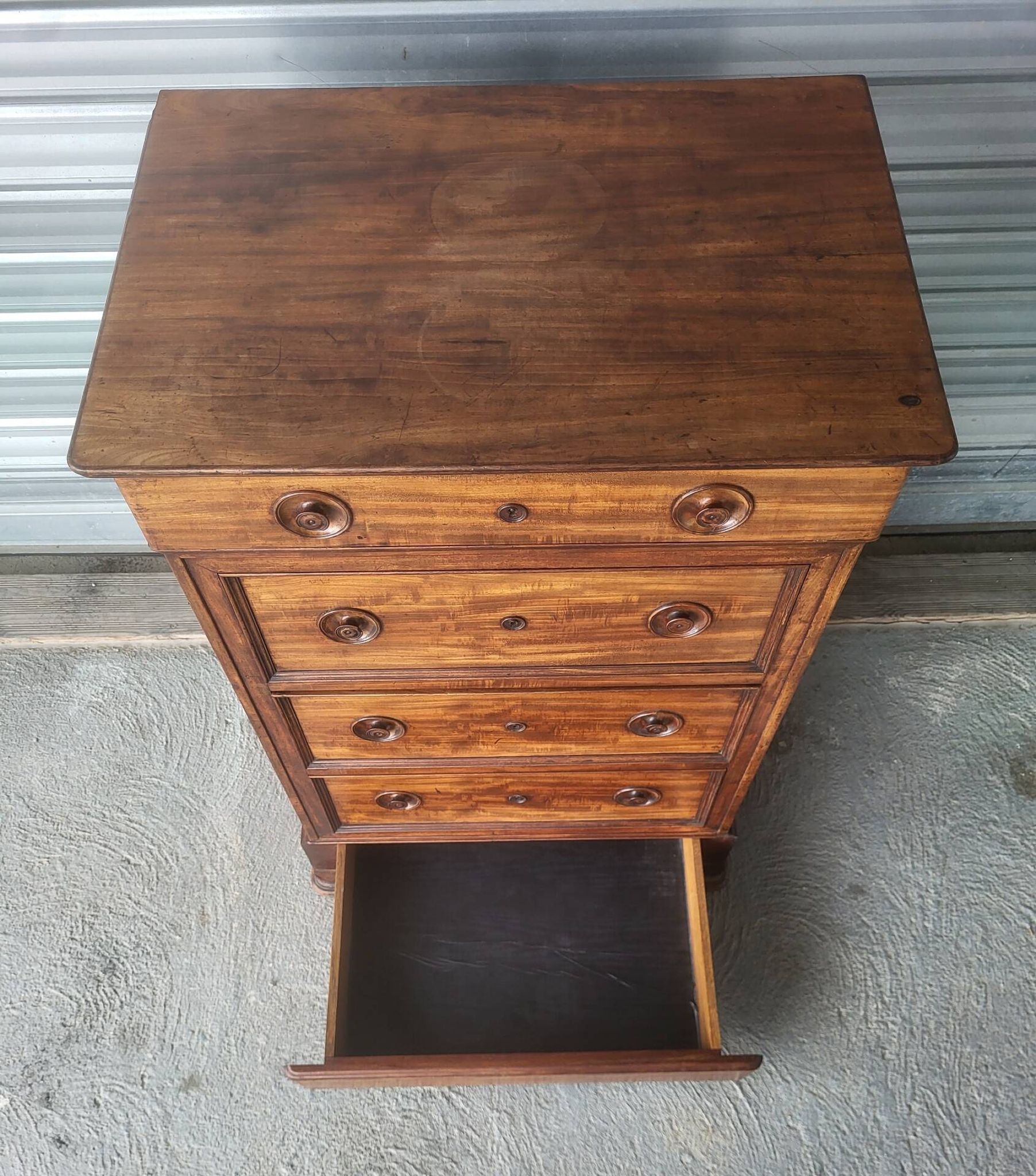 High chest of drawers Louis Philippe mid-19th century