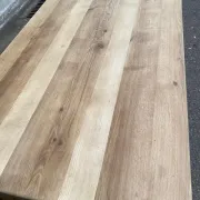 Table à manger de ferme décapée en chêne massif brut 1970 - 210cm